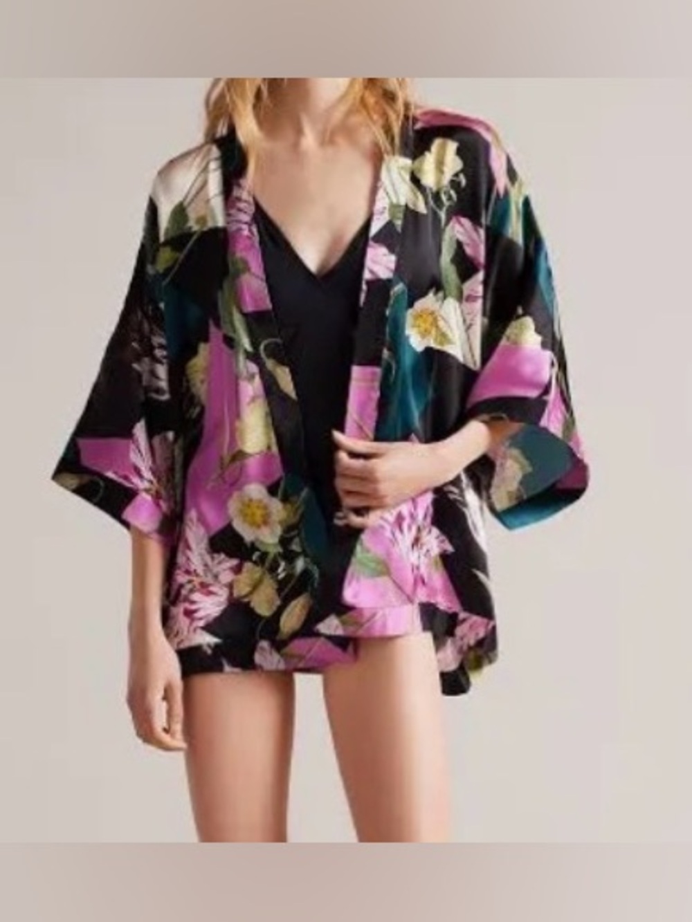 New! Ted Baker London Wenddi Floral print kimono one size